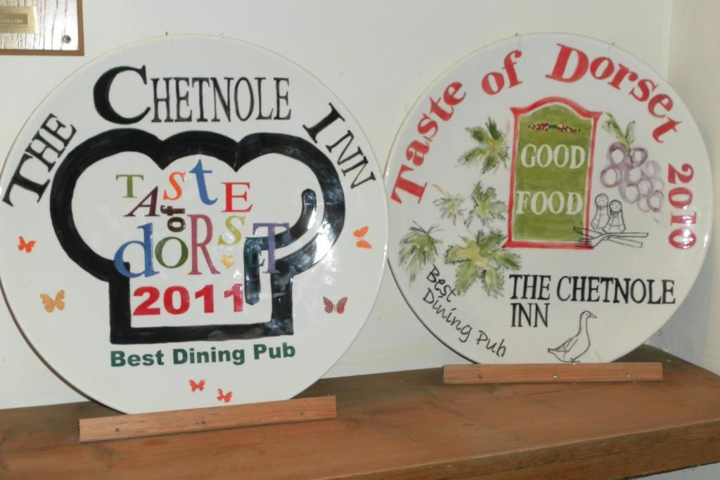 The Chetnole Inn Экстерьер фото